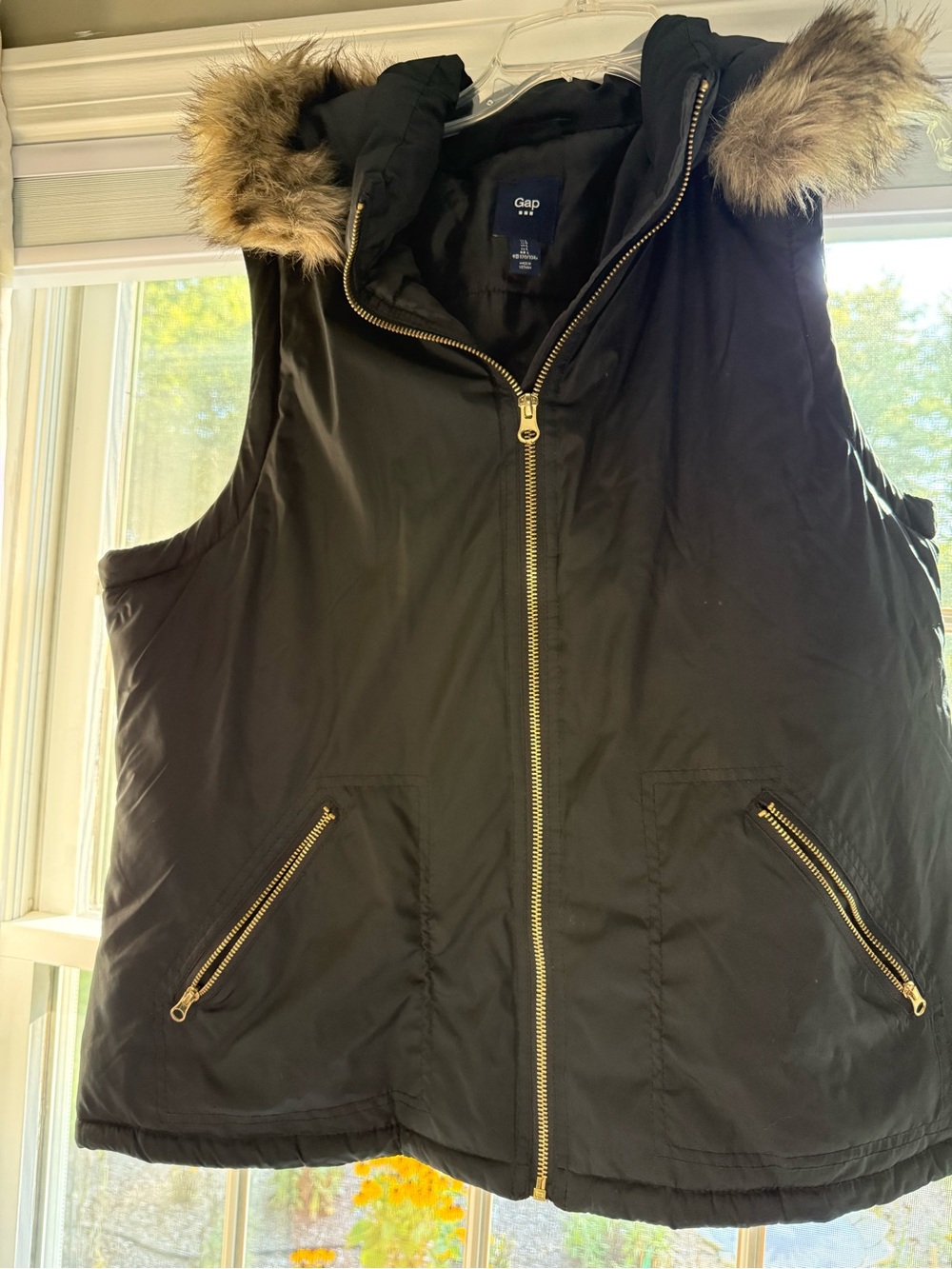 GAP Black Quilted Hooded Vest with Faux Fur Trim